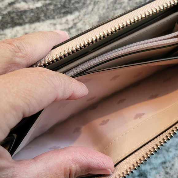 🏖️ Kate Spade New York Continental Wallet - Picture 16 of 17